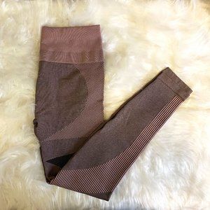 Forever 21 Active High-Rise Legging Pink & Black Colorblock Medium Sz M